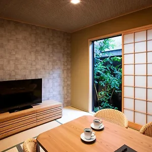 Rinn Tsukinowa 日本